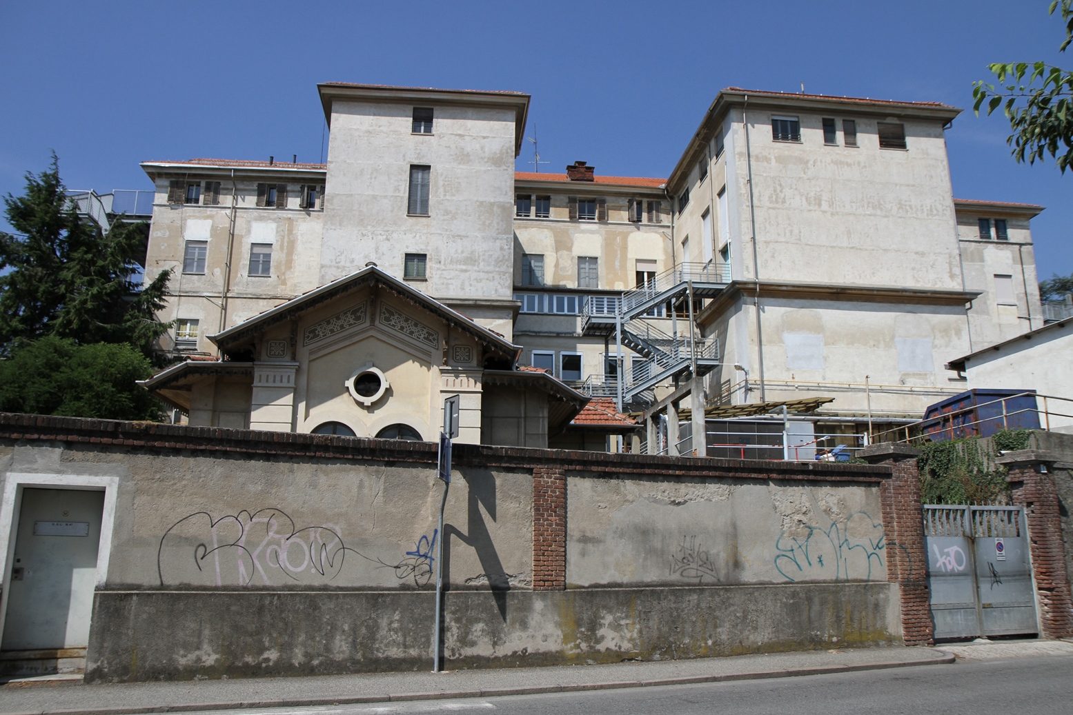 old%20Ospedale%20degli%20Infermi%2C%20Biella%2C%20Italy%20-%2007.JPG